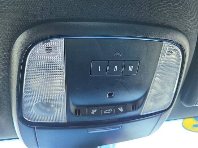 2022 Dodge Durango R/T HEMI Orange