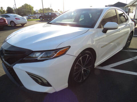 2018 Toyota Camry SE