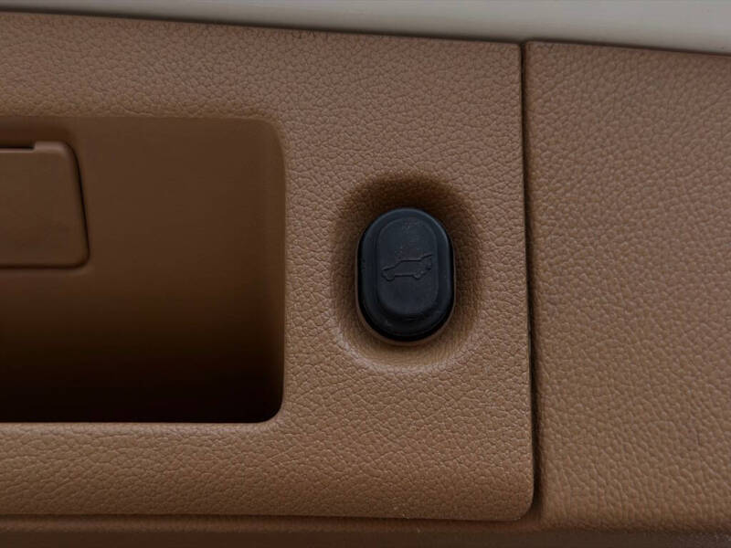 2016 Cadillac Escalade ESV Platinum