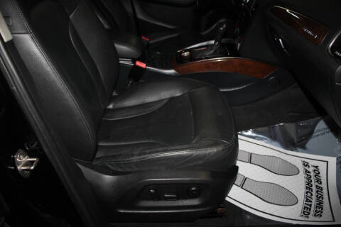 2011 Audi Q5 2.0T quattro Premium Plus