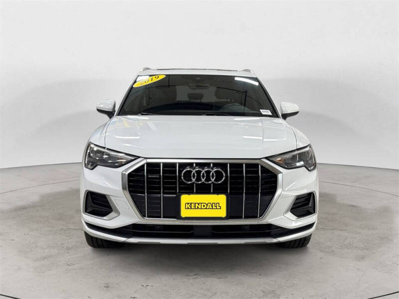 2019 Audi Q3 quattro Premium 45 TFSI