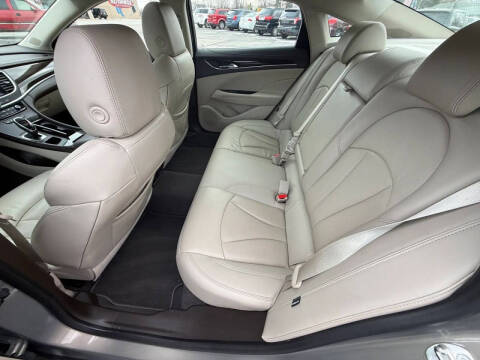 2017 Buick LaCrosse Premium