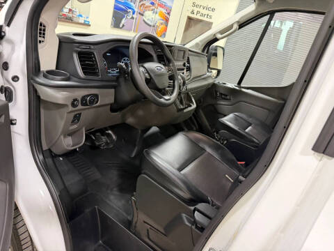 2025 Ford Transit 250