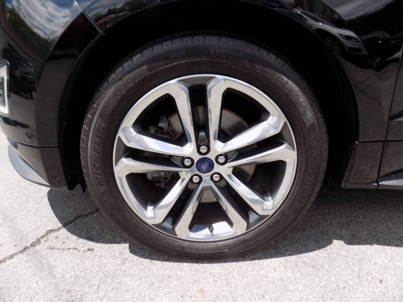 2017 Ford Edge Sport