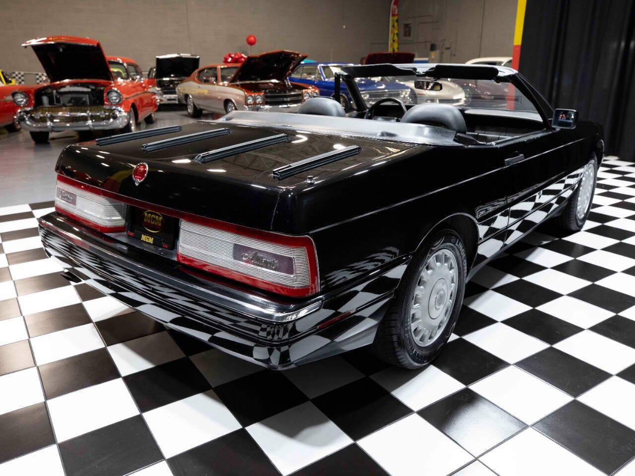 1992 Cadillac Allante 18