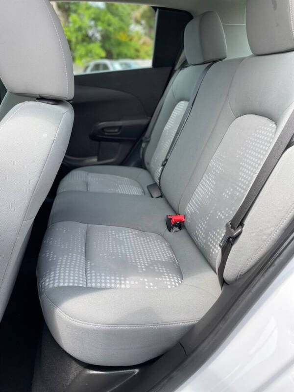 2017 Chevrolet Sonic LT Auto Fleet