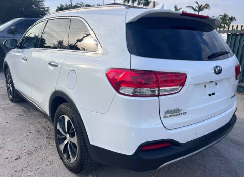 2017 Kia Sorento EX