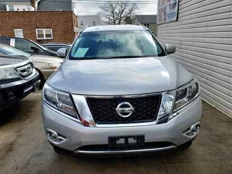 2016 Nissan Pathfinder SV