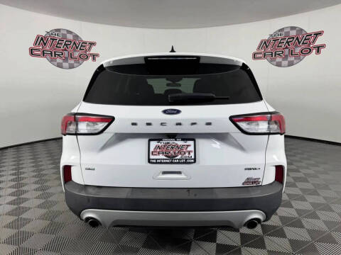 2022 Ford Escape SE