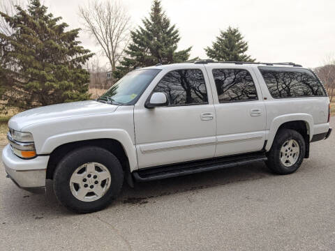 2005 Chevrolet Suburban for sale at Car Dude in Madison Lake MN