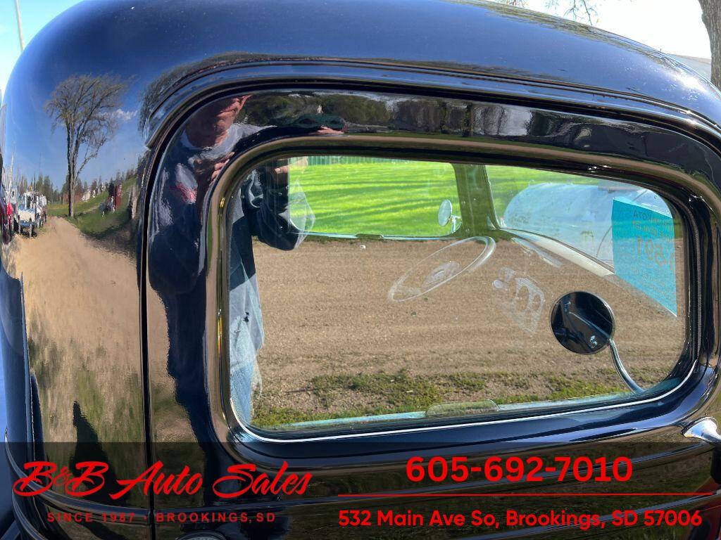 1937 Chevrolet C/K 20 Series 107
