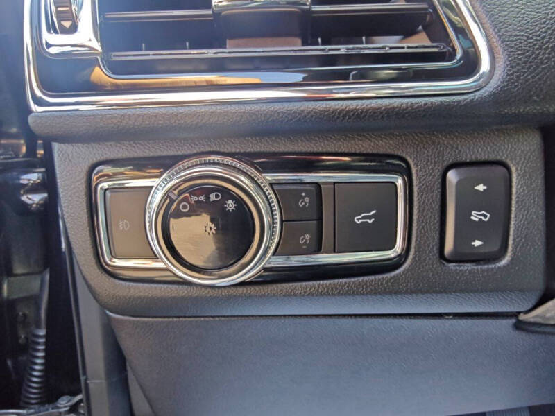 2019 Lincoln Navigator L Select