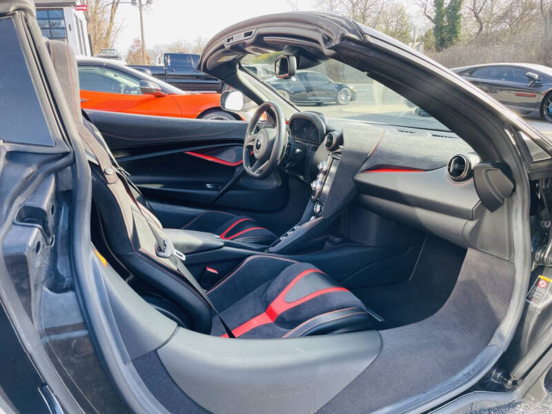 2020 McLaren 720S Spider Performance