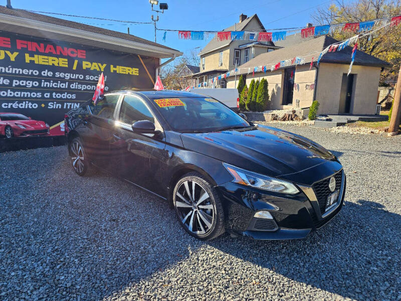 2022 Nissan Altima 2.5 SR