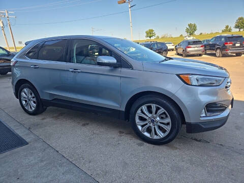 2022 Ford Edge Titanium
