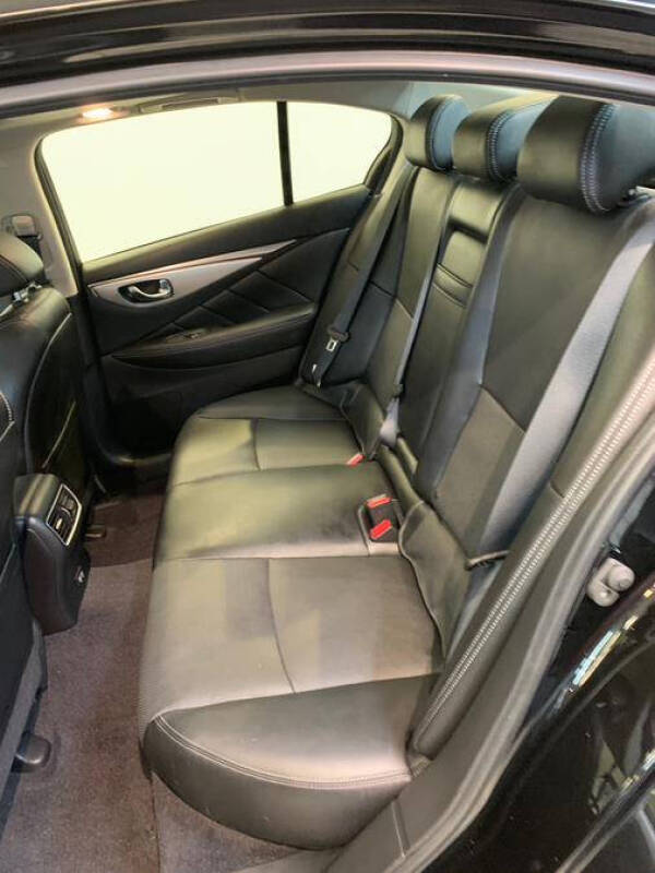 2022 Infiniti Q50 Luxe