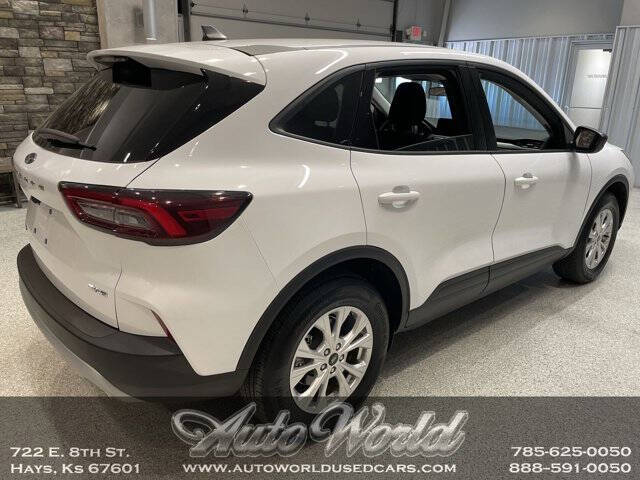 2025 Ford Escape Active