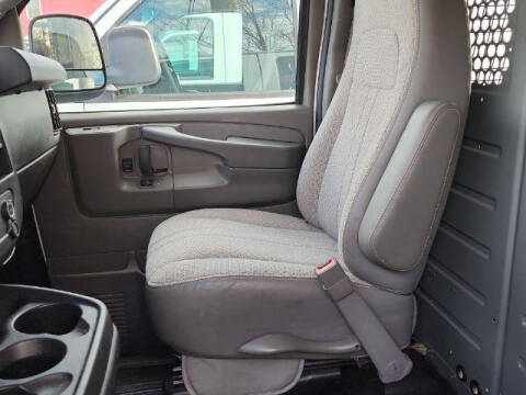 2017 Chevrolet Express 2500