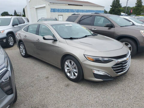 2022 Chevrolet Malibu for sale at Betten Baker Preowned Center in Twin Lake MI
