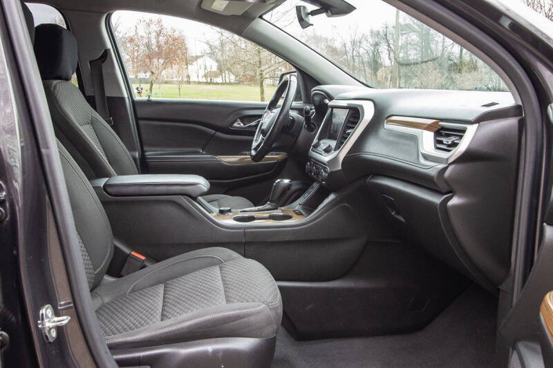 2018 GMC Acadia SLE-2