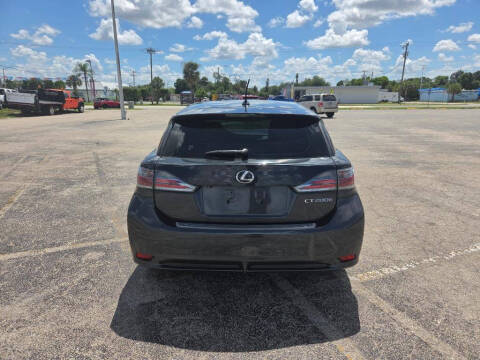 2011 Lexus CT 200h
