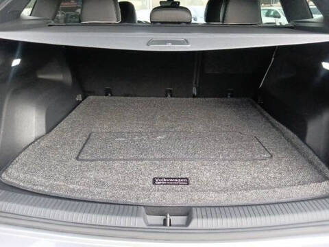 2024 Volkswagen Atlas Cross Sport SEL Premium R-Line 4Motion