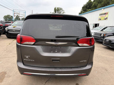 2020 Chrysler Pacifica Limited