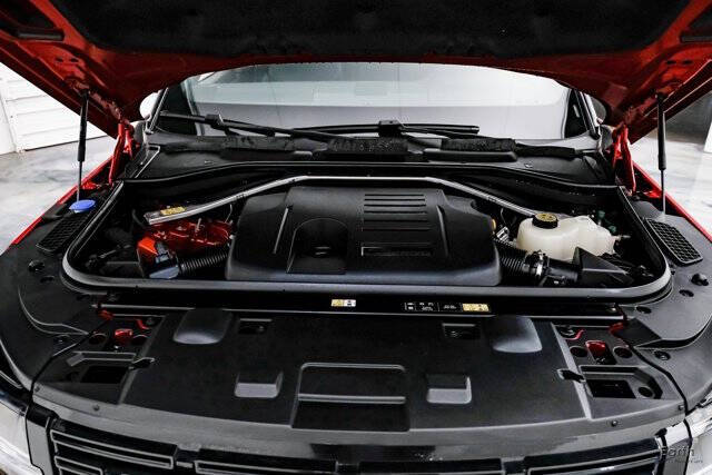 2024 Land Rover Range Rover Sport P360 SE