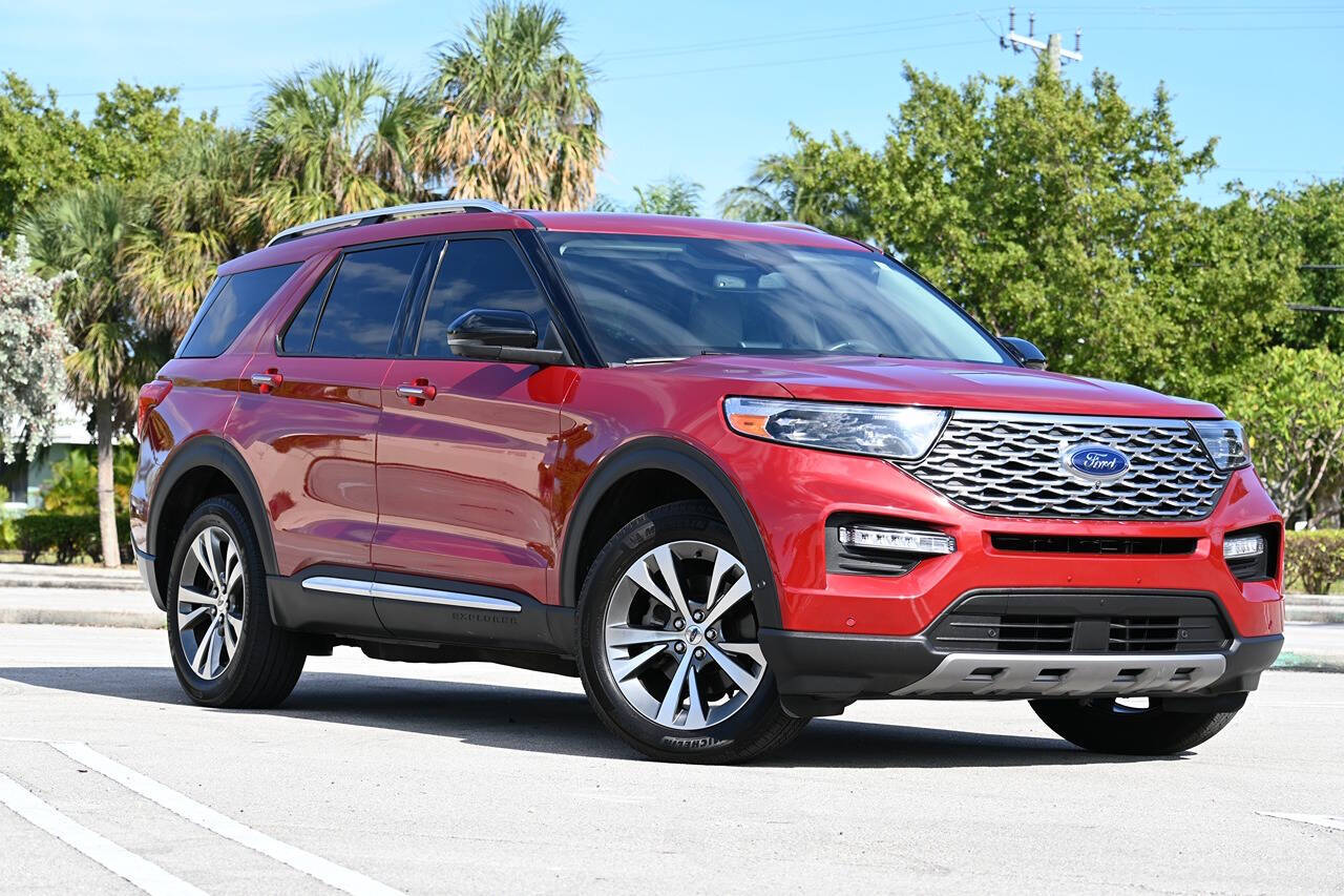 2020 Ford Explorer 1