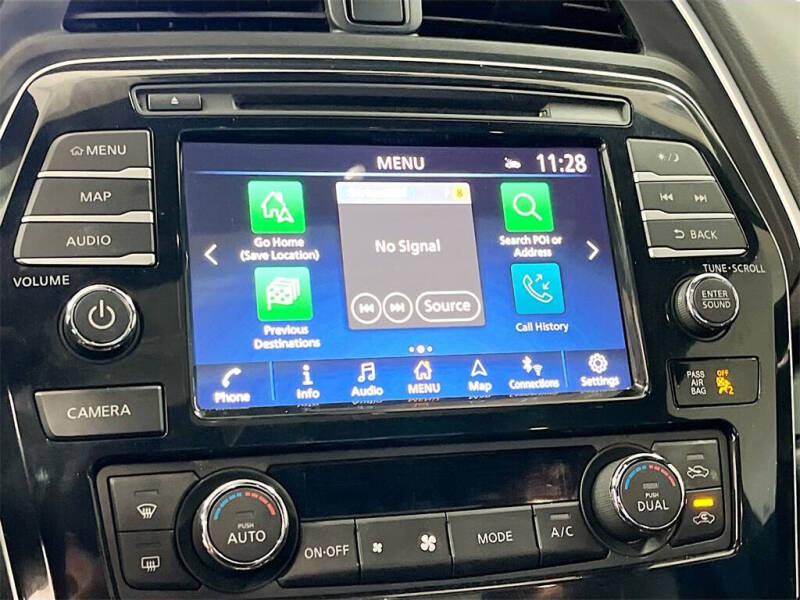 2023 Nissan Maxima 3.5 SR