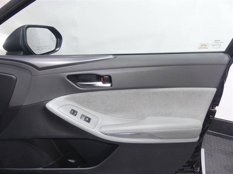 2019 Toyota Avalon Hybrid