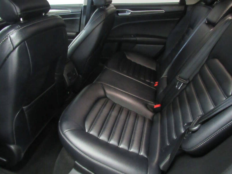 2019 Ford Fusion SEL