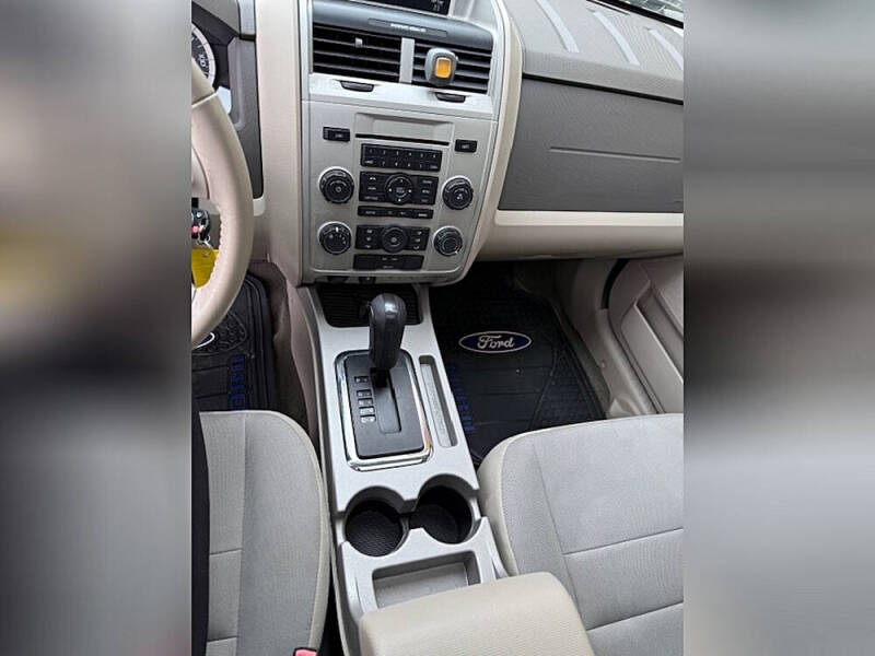 2010 Ford Escape XLT