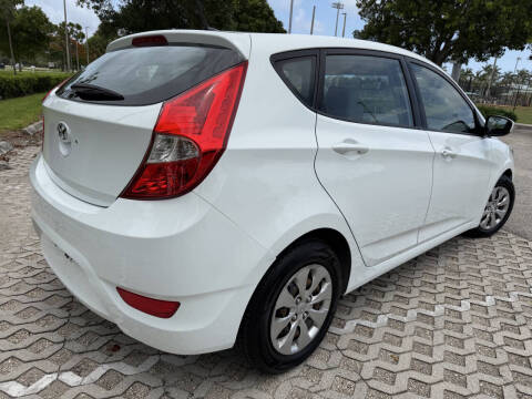 2015 Hyundai Accent GS