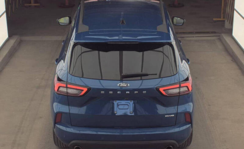 2023 Ford Escape ST-Line Select