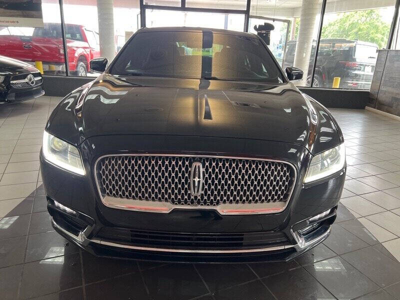 2017 Lincoln Continental Premiere