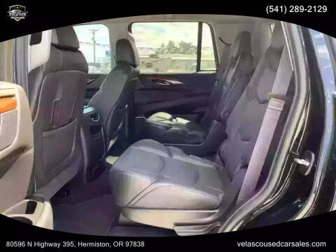 2017 Cadillac Escalade Standard