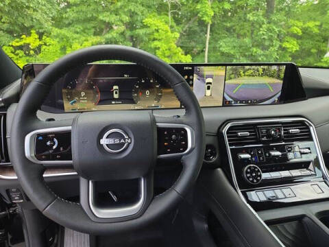 2025 Nissan Armada Platinum