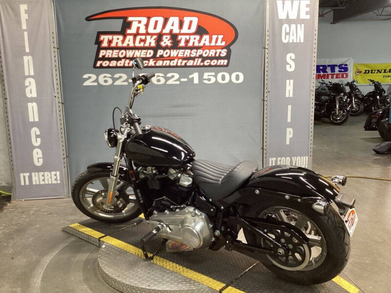 2022 Harley-Davidson® FXST - Softail® Standard