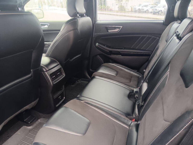 2019 Ford Edge ST