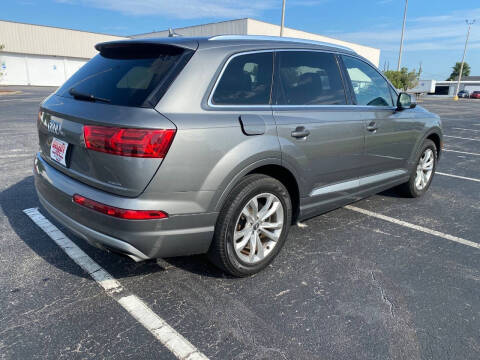 2017 Audi Q7 2.0T quattro Premium Plus