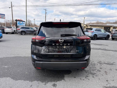 2024 Nissan Rogue SV