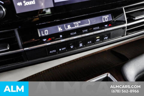 2023 Toyota Sienna LE 8-Passenger