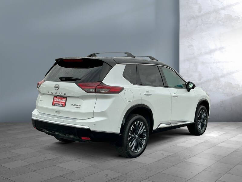 2025 Nissan Rogue Platinum