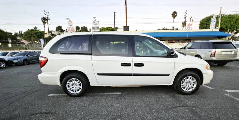 2006 Dodge Grand Caravan SE