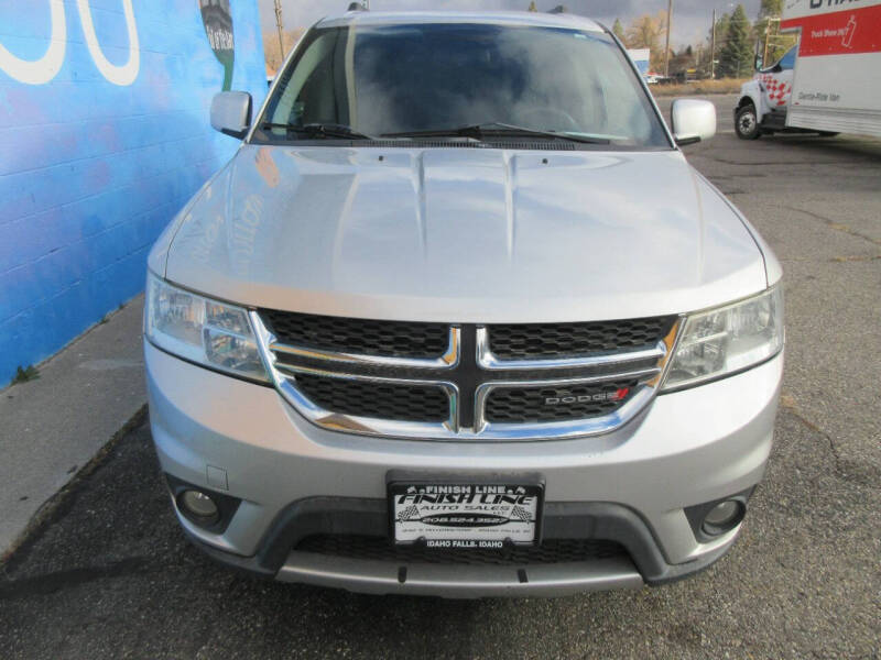 2012 Dodge Journey SXT photo 2