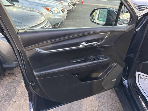 2017 Cadillac XT5 Platinum