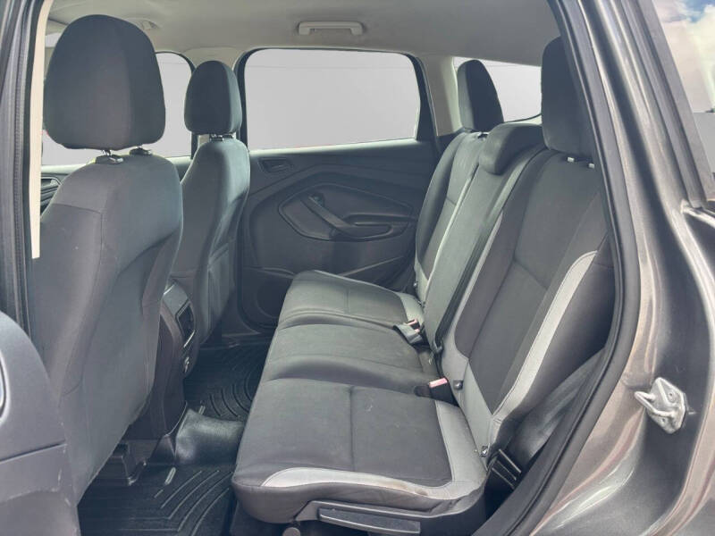 2014 Ford Escape S