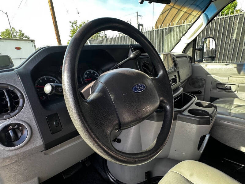 2009 Ford E-Series