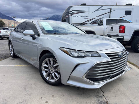 2021 Toyota Avalon Hybrid XLE